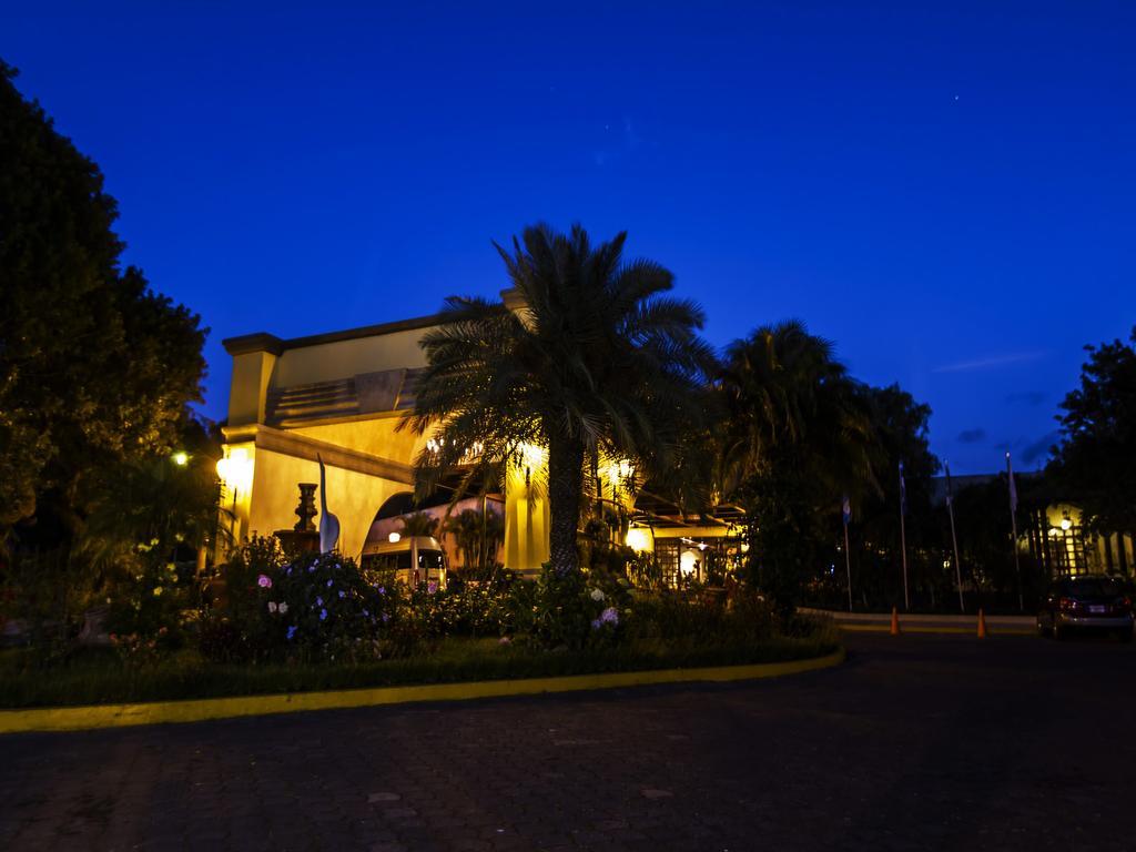 Hotel Soleil La Antigua Exteriör bild