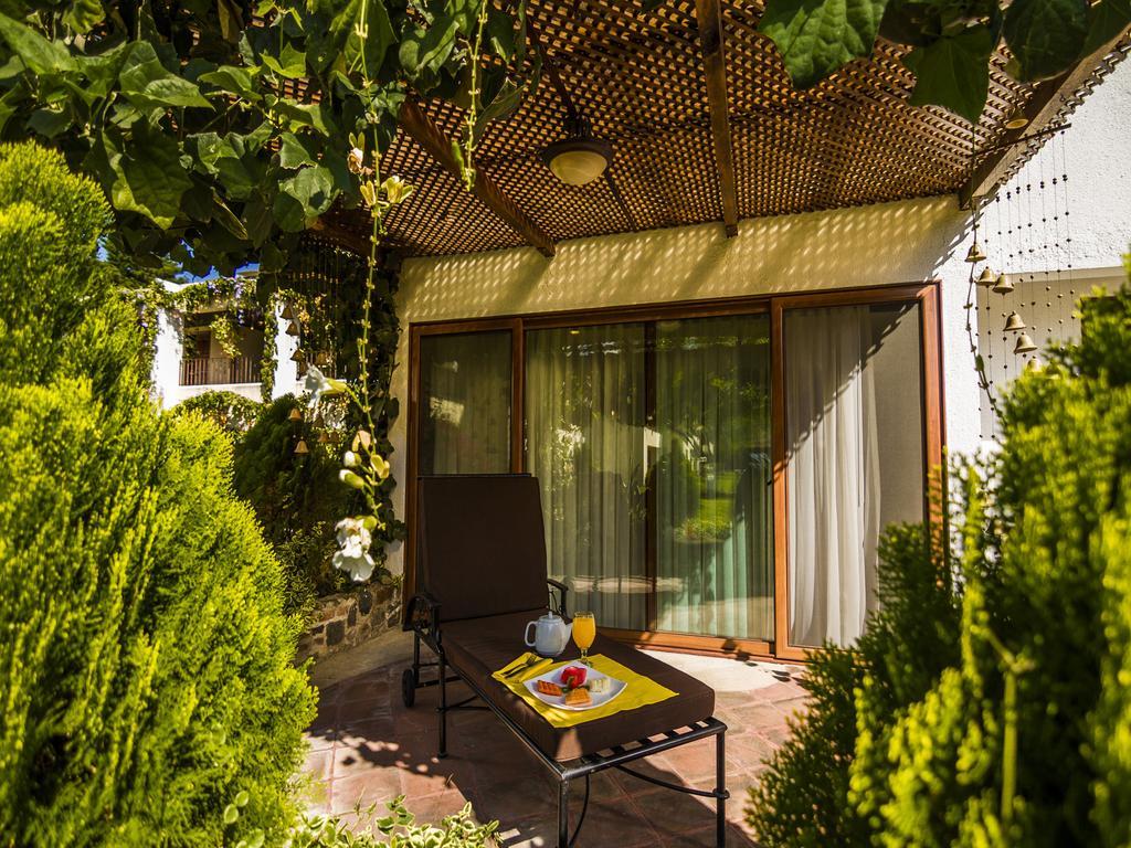 Hotel Soleil La Antigua Exteriör bild