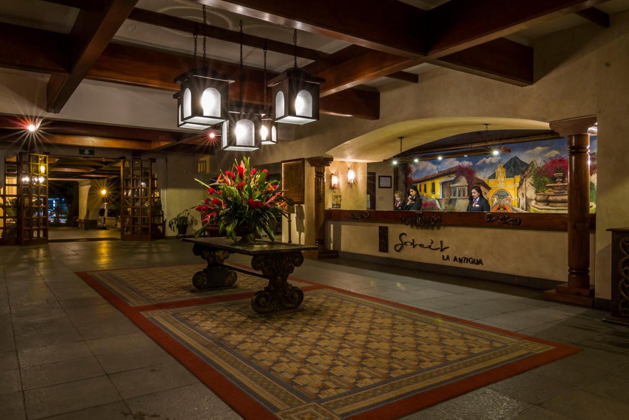 Hotel Soleil La Antigua Exteriör bild
